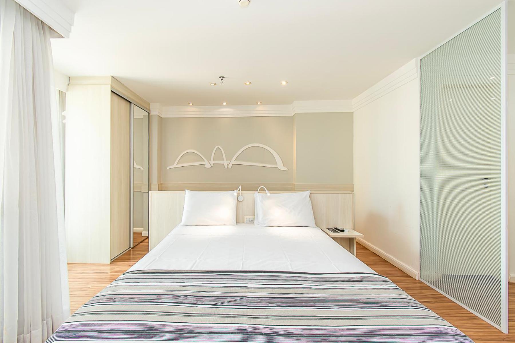 Mercure Diaria Brasil 49448 Apartment